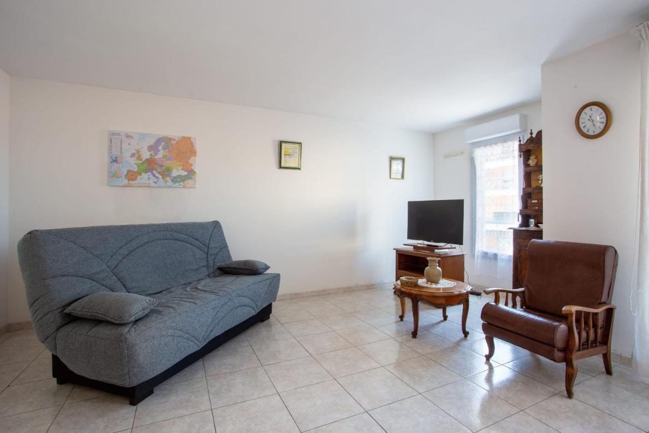 Apartment With Sea View With Two Bedrooms Nice Bagian luar foto