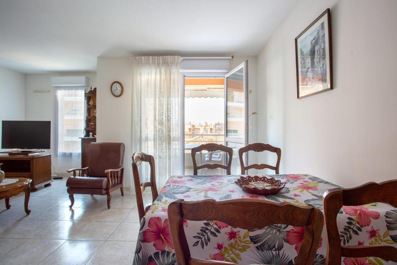 Apartment With Sea View With Two Bedrooms Nice Bagian luar foto